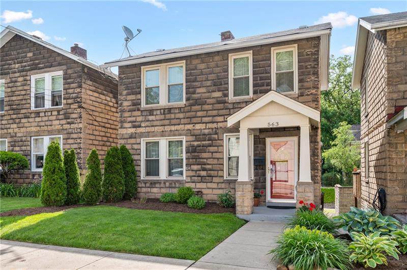 563 Allenby Ave - Photo 1