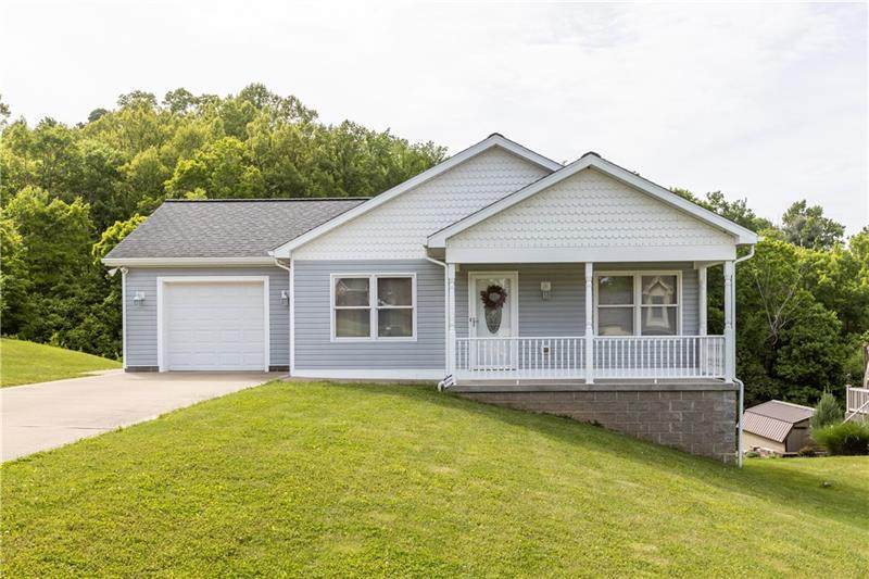 111 Brittany Dr - Photo 1