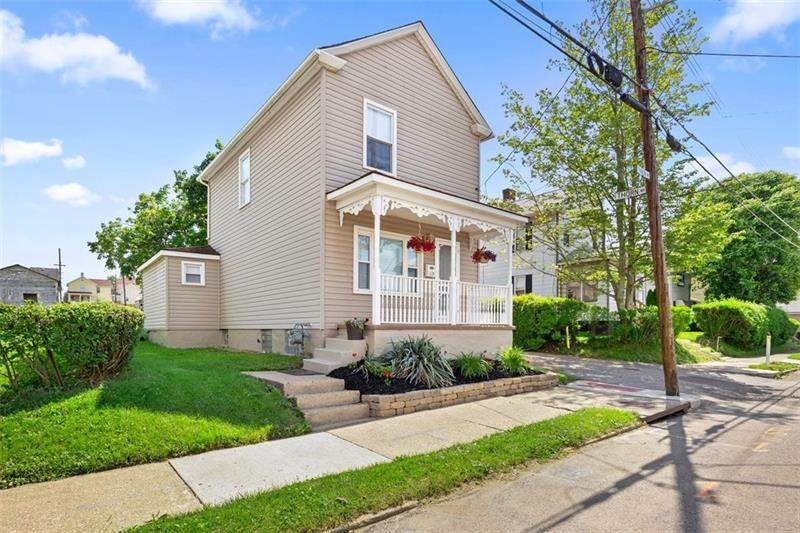 119 Franklin Ave - Photo 1