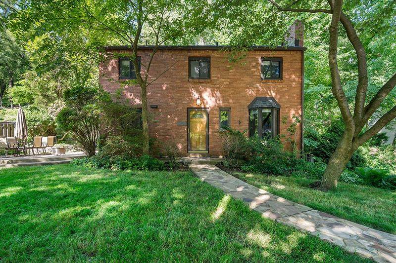 509 Sherwood Rd - Photo 1
