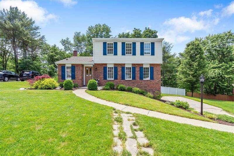9583 Saratoga Dr - Photo 1