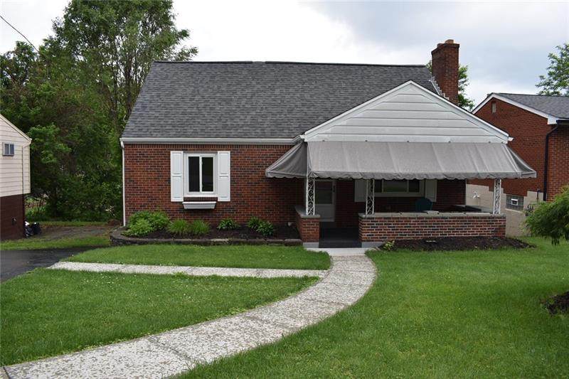 731 Riehl Dr - Photo 1