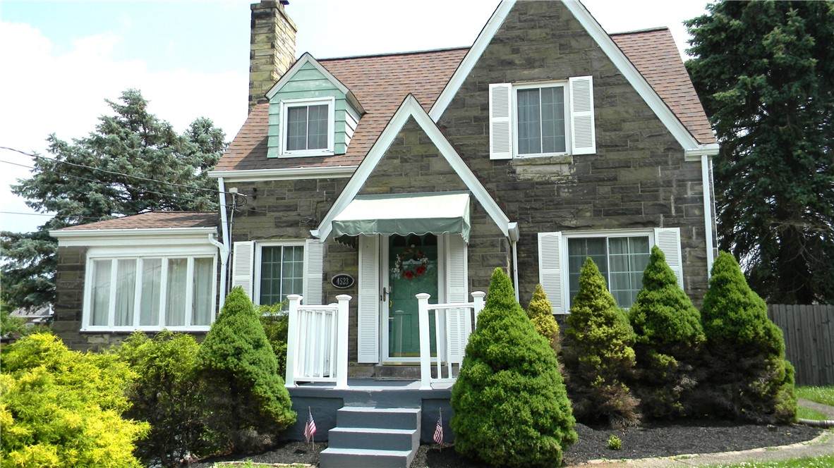 4523 Lincoln Ave - Photo 1
