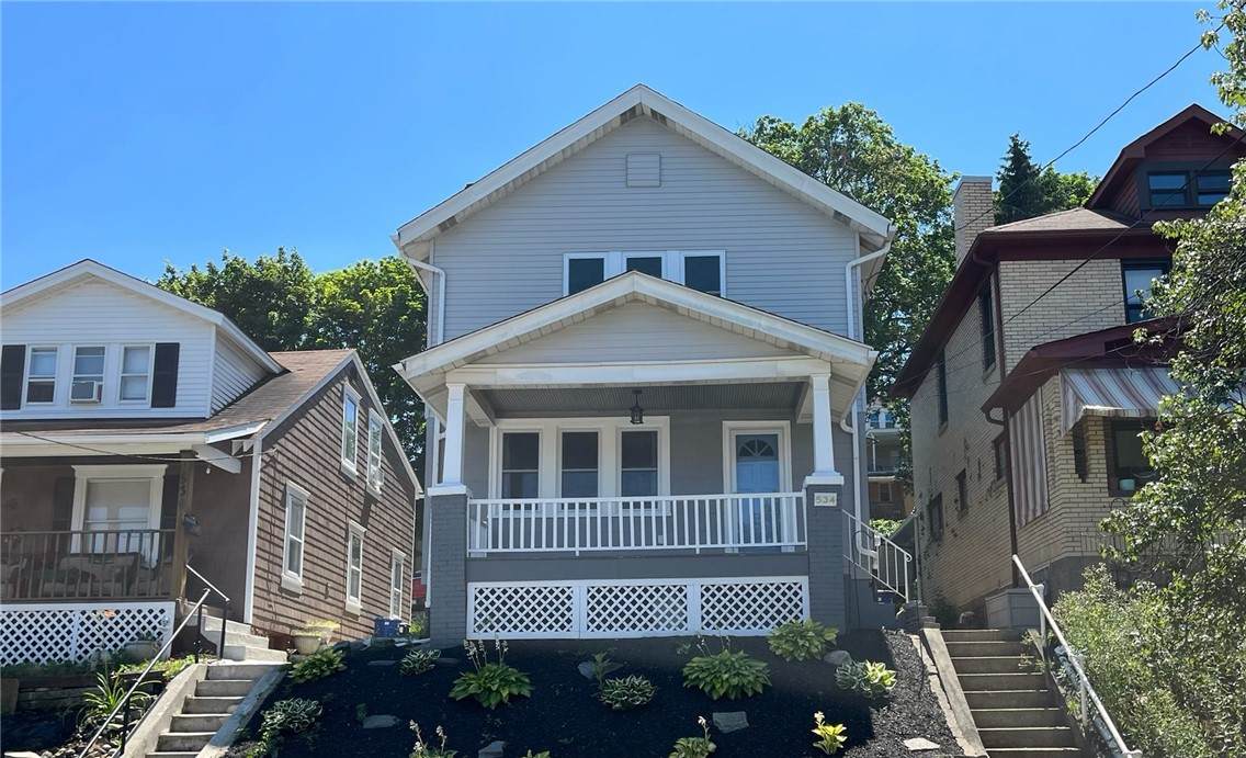 534 Rossmore Ave - Photo 1