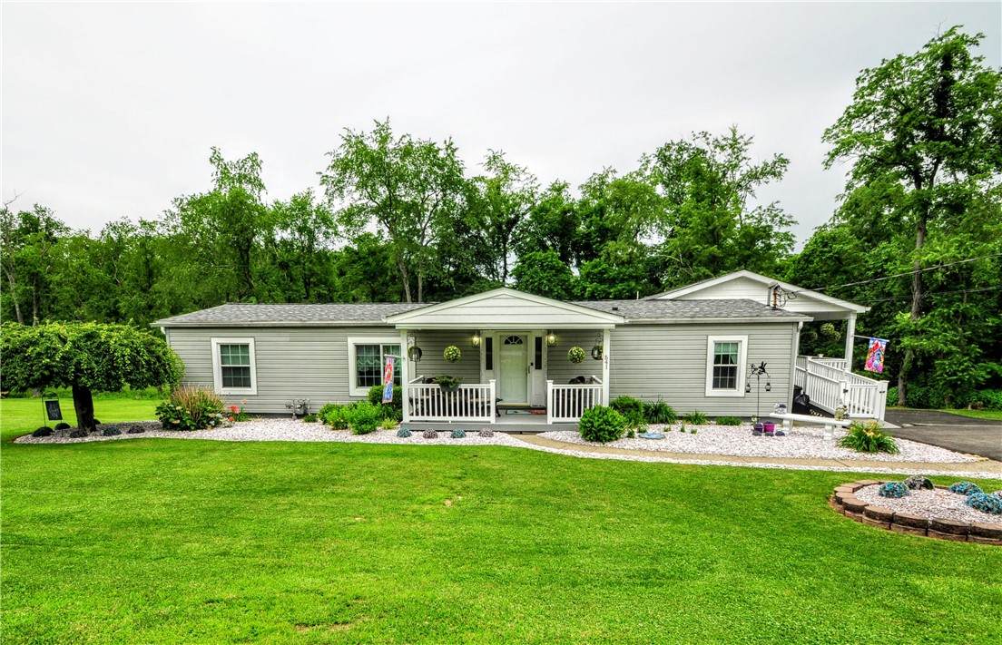 541 Cedar Creek Rd - Photo 1