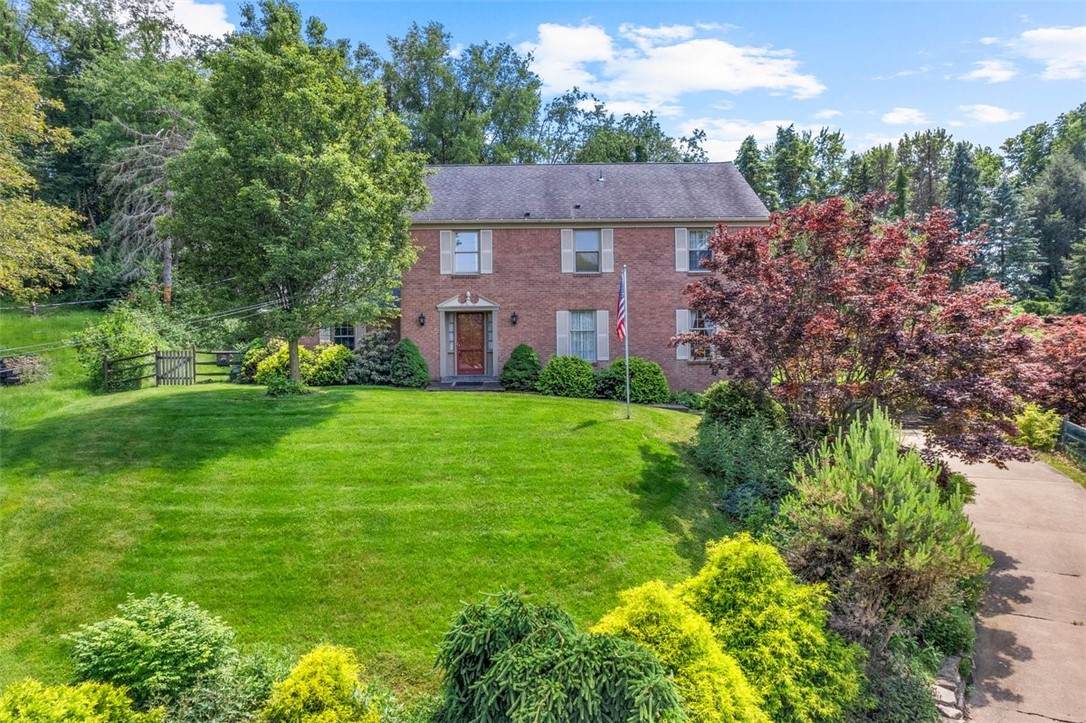 125 Kent Drive - Photo 1