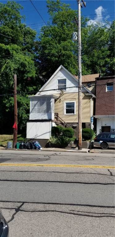 1445 Montier St - Photo 1