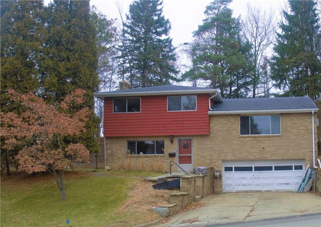 586 Main St - Photo 1