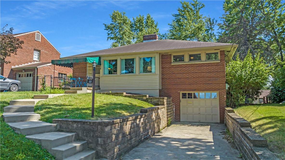 434 Summit Dr - Photo 1