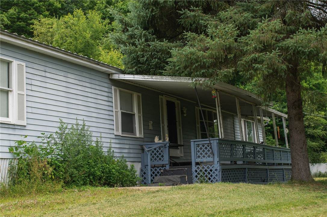 2201 Evans City Rd - Photo 1