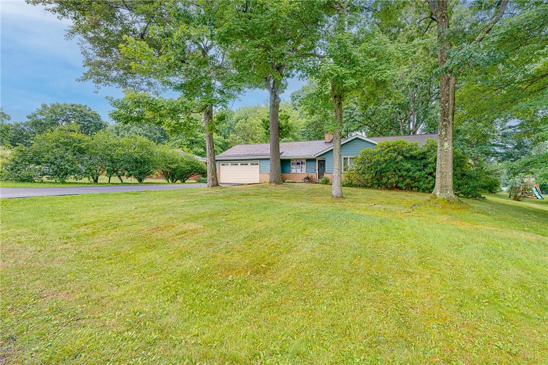 115 Mohawk - Photo 1