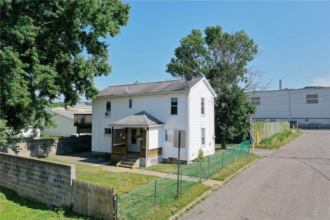 426 Bortmas Alley - Photo 1