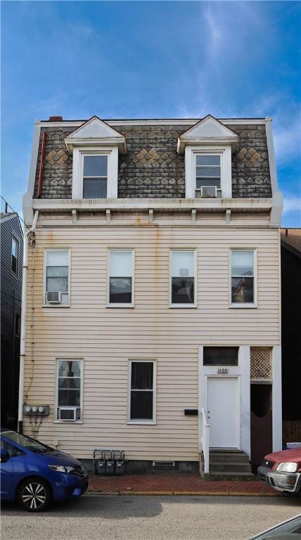 1146 Goettman Street - Photo 1