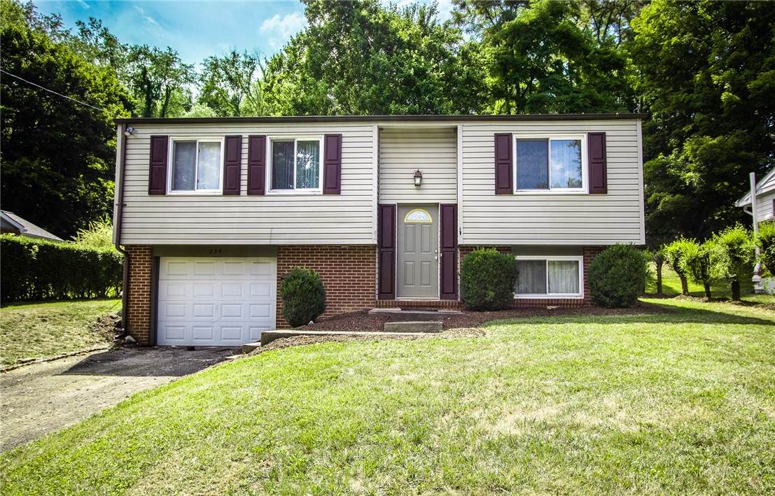 234 Fiesta Dr - Photo 1