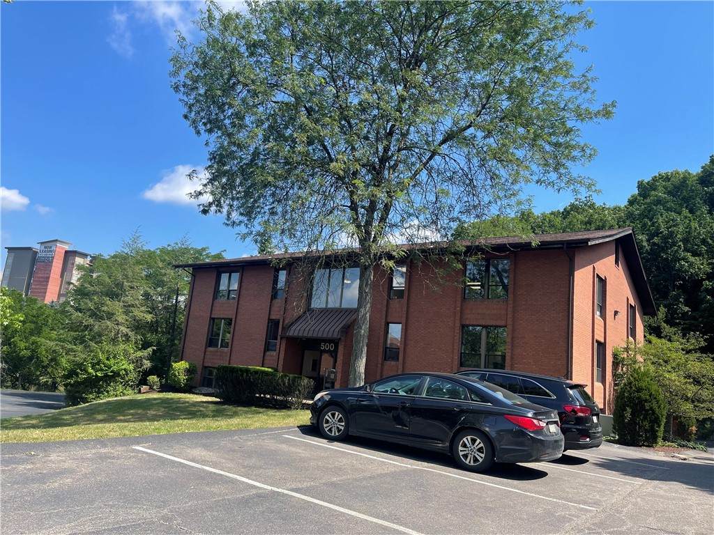505B Mcknight Park Drive - Photo 1