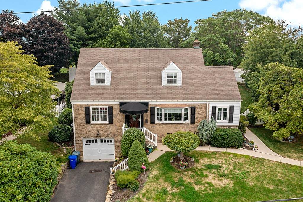 962 Glencoe Ave - Photo 1