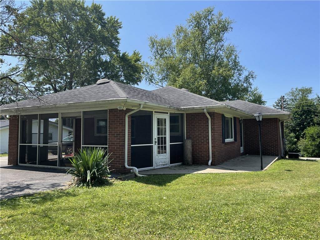 1658 Pulaski Road - Photo 1