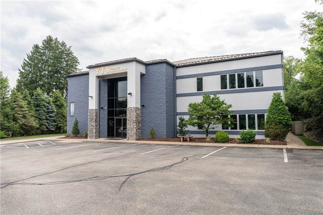 4000 Triangle Lane - Photo 1