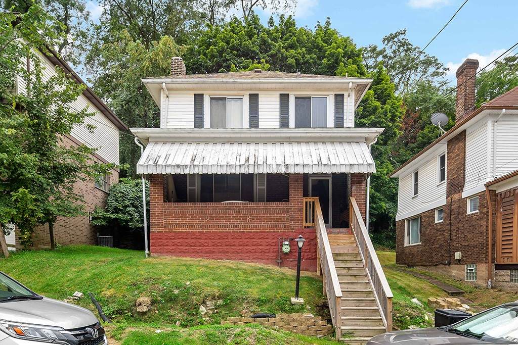 156 Virginia Ave - Photo 1