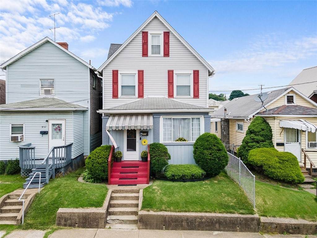 959 8th Ave - Photo 1