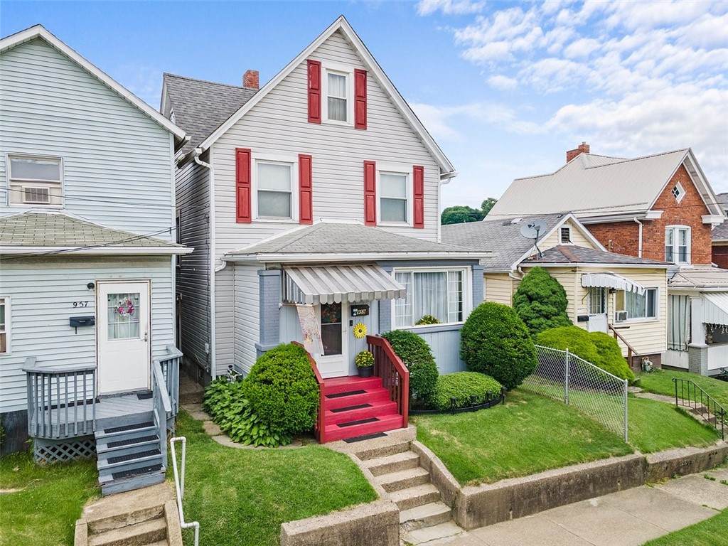 959 8th Ave - Photo 1