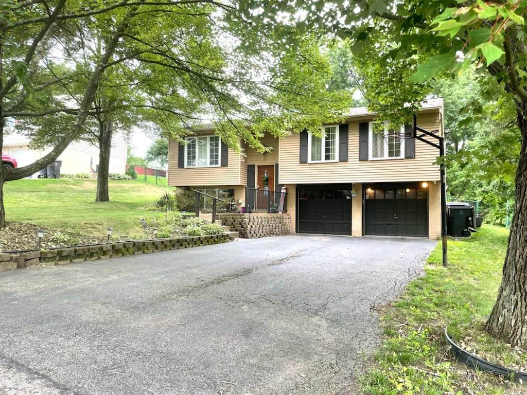 124 Wayne Dr - Photo 1