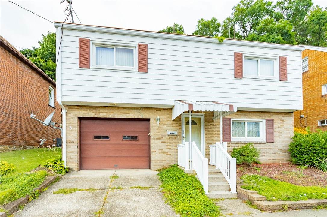607 7th Ave - Photo 1