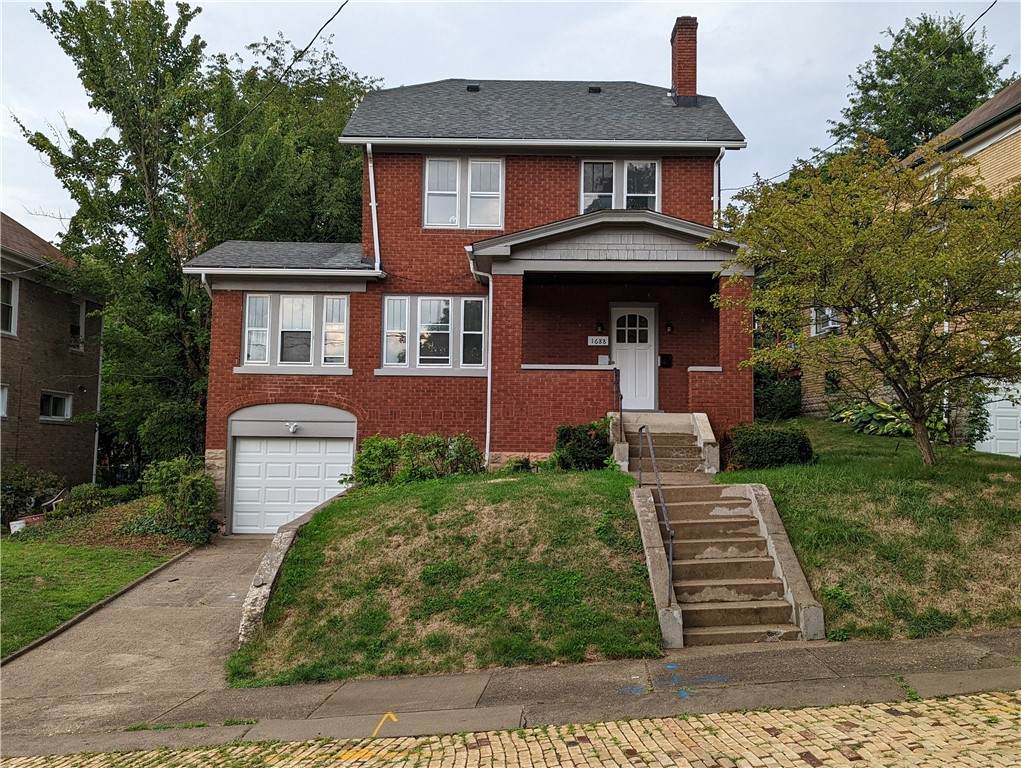 1688 Kelton Ave - Photo 1