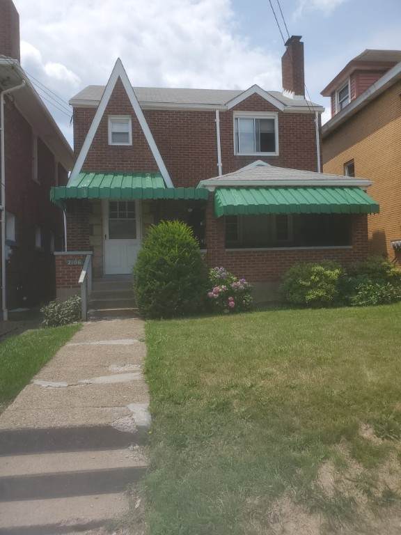 2106 West - Photo 1