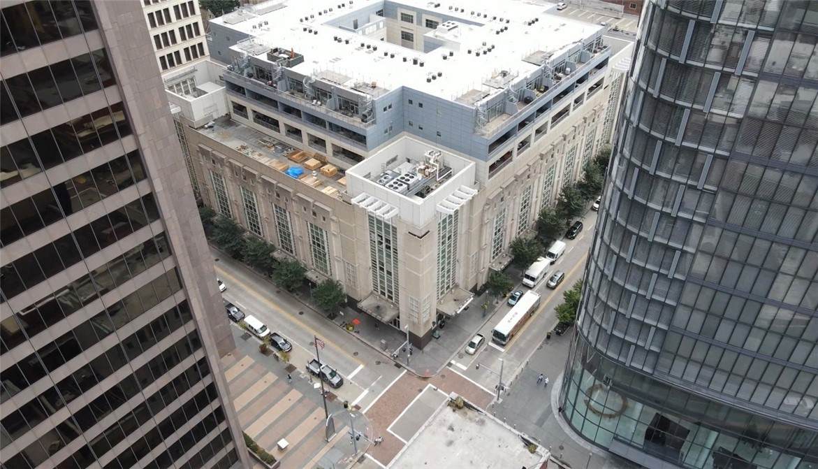 301 5th Avenue - Photo 1