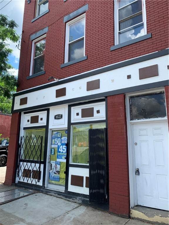 1022 Penn Ave - Photo 1