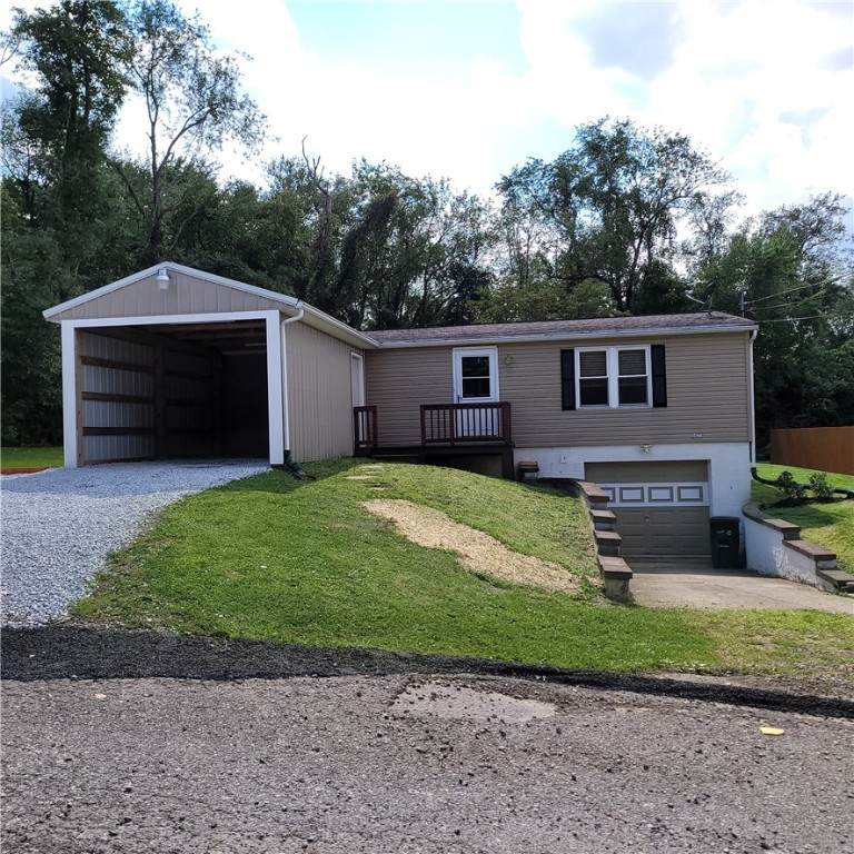 2421 Locust St - Photo 1
