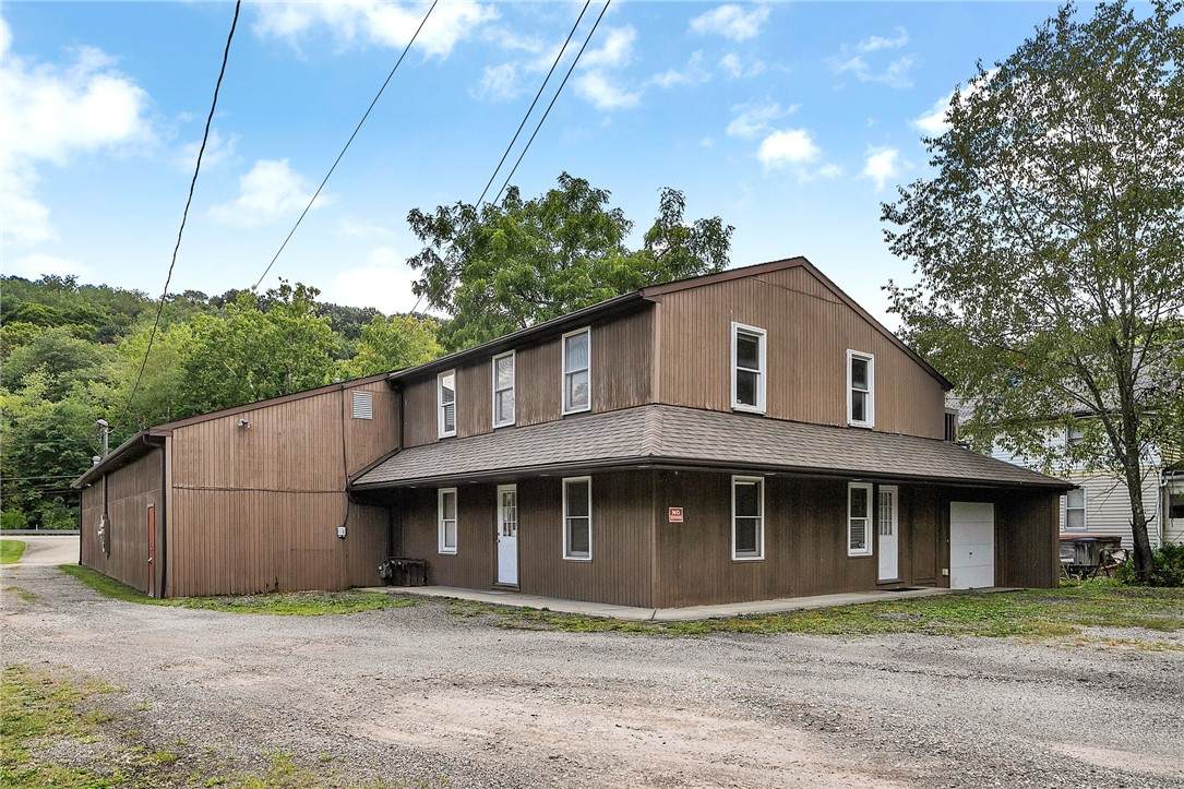 2165 Greensburg Rd - Photo 1