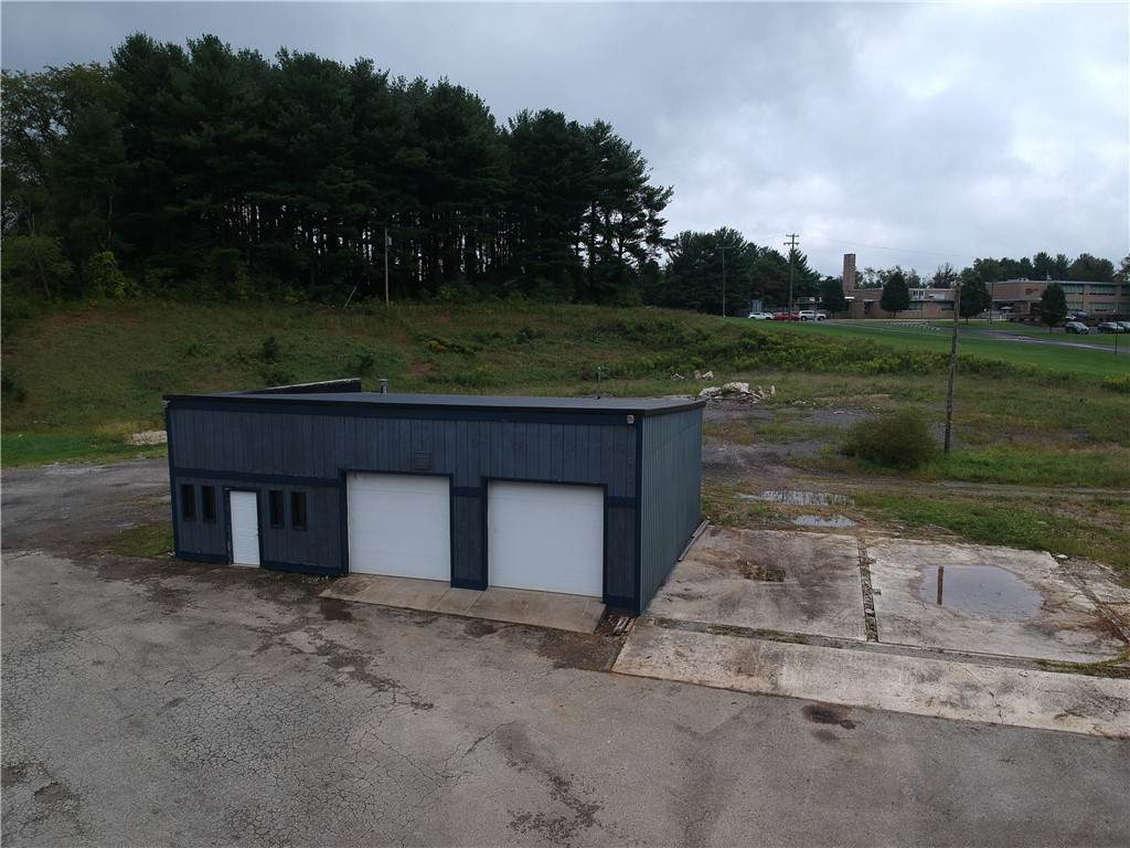1467 Mcclellandtown Rd - Photo 1