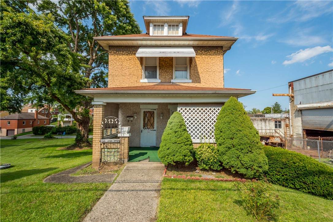 411 Baker Ave - Photo 1