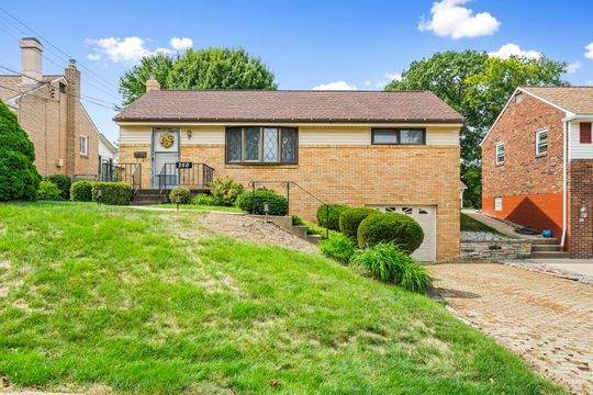 250 Balver Ave - Photo 1