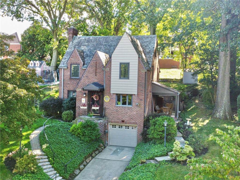 111 Woodland Dr - Photo 1