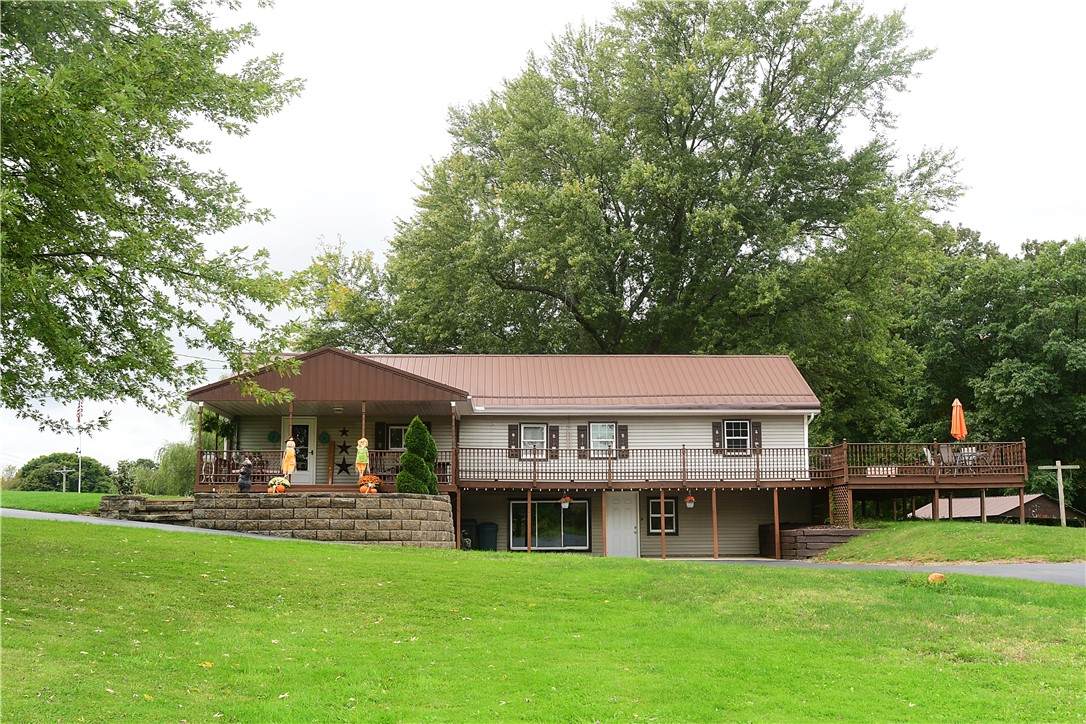 1425 Old State Rd - Photo 1