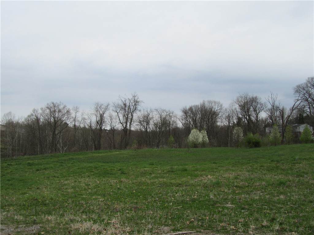 9001 Independence Dr - Photo 1