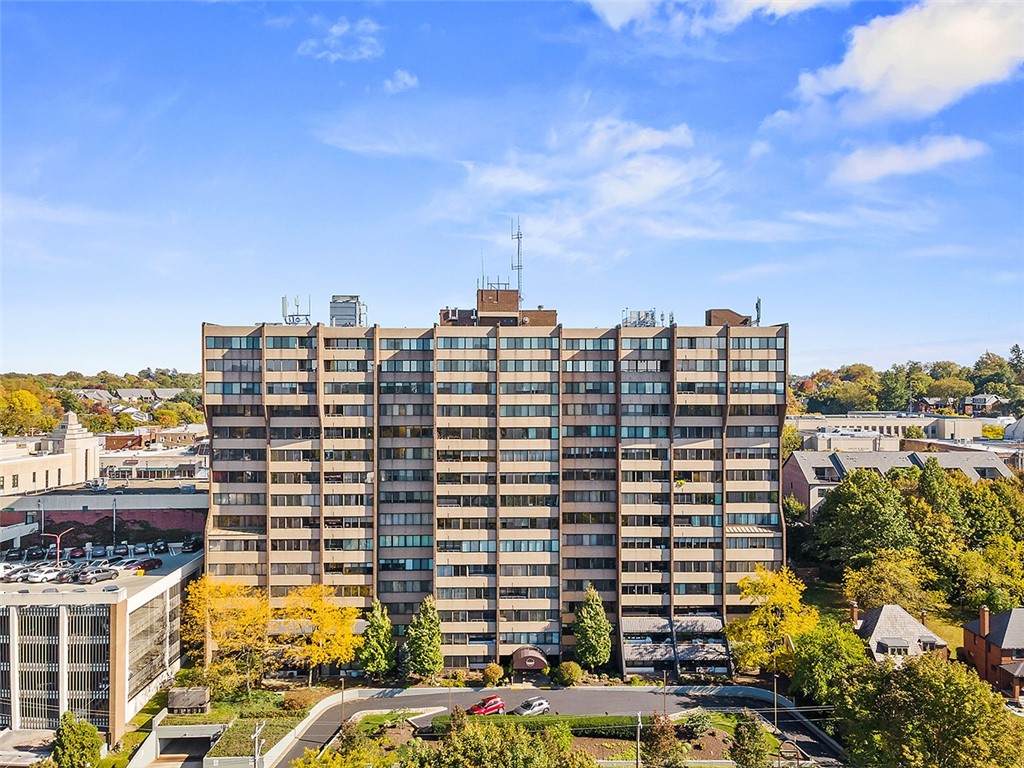 750 Washington Road - Photo 1