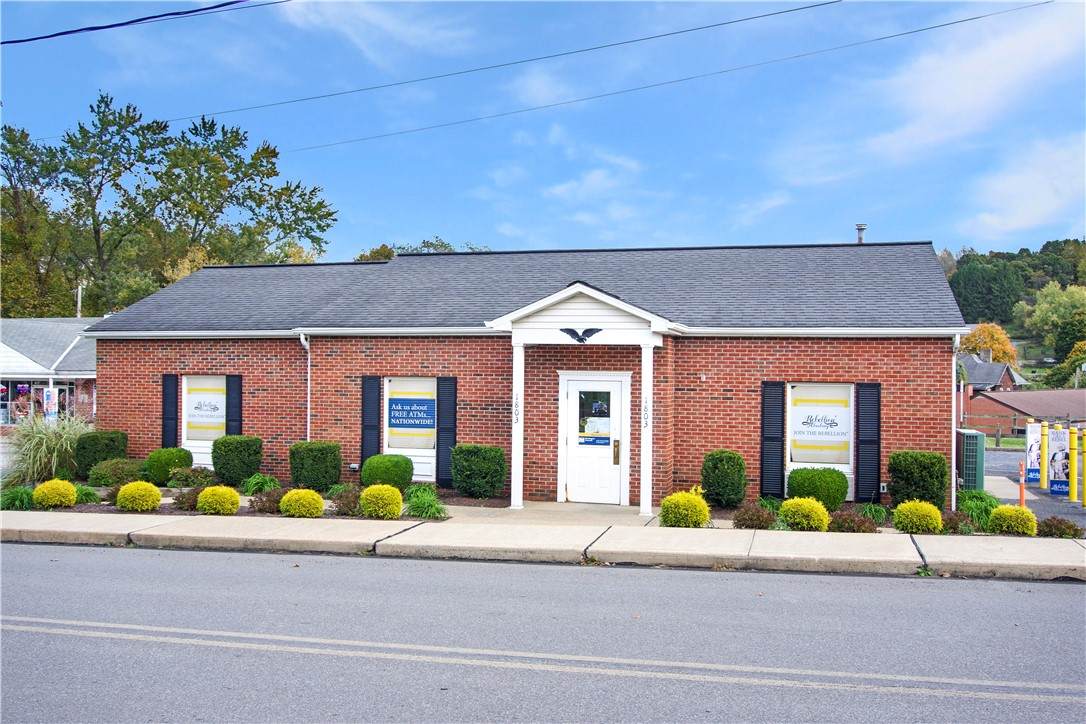 1803 Main St - Photo 1