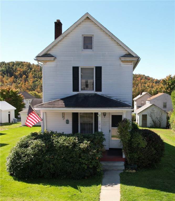 1015 Broadway Ave - Photo 1