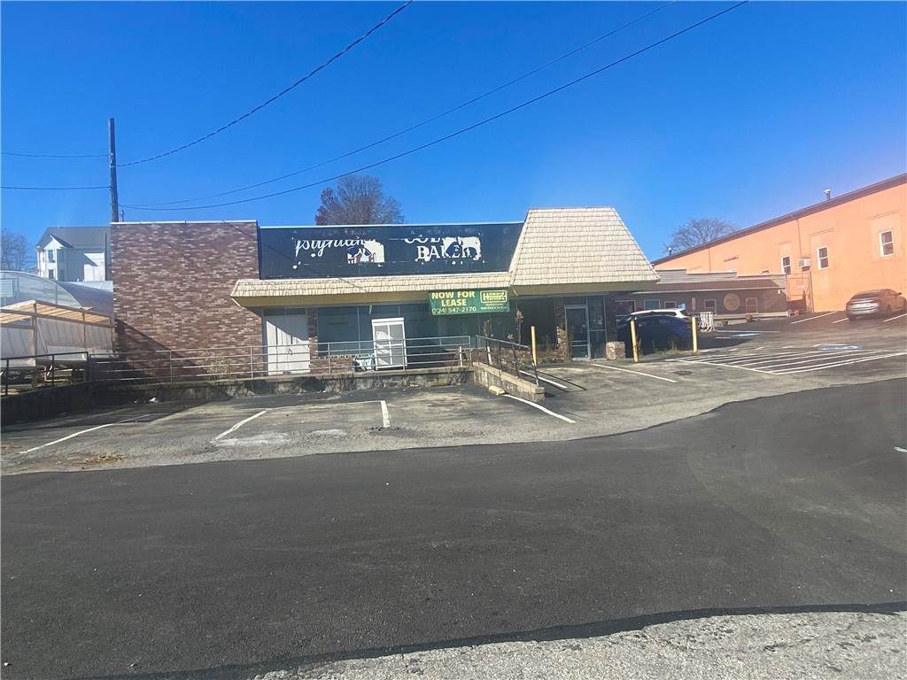 200 Diamond Street - Photo 1