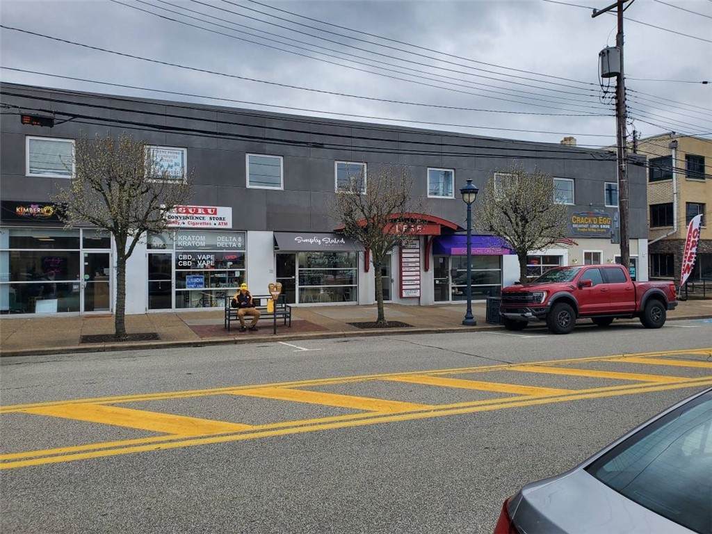 4127 Brownsville Rd - Photo 1