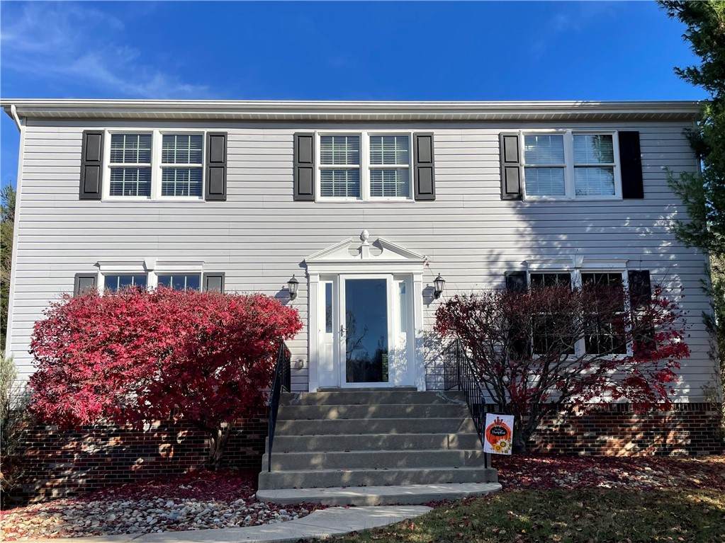 229 Apple Hill Drive - Photo 1