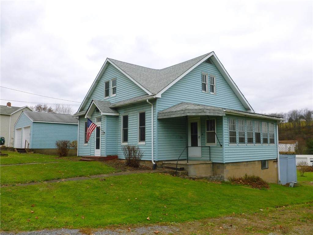 488 Main Street - Photo 1