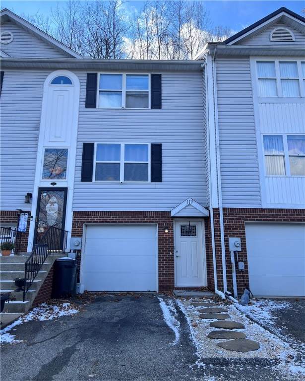 112 Winston Way - Photo 1