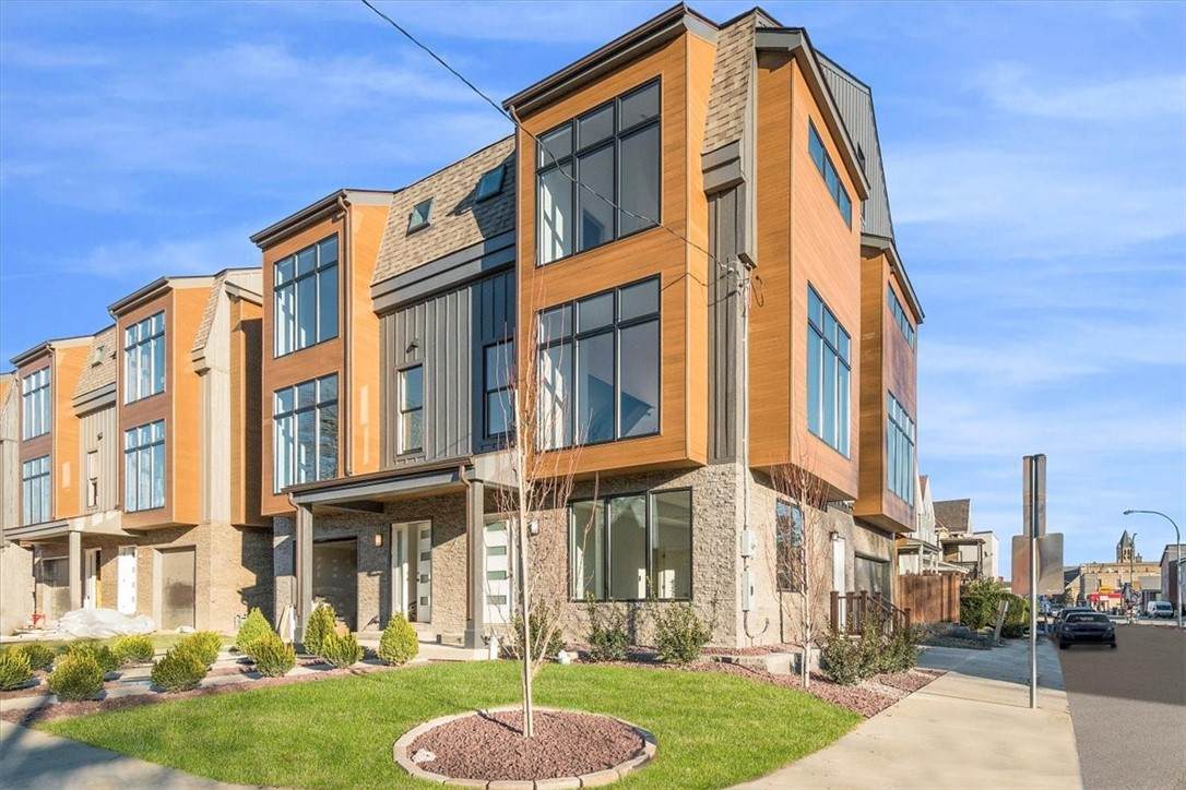 314 Saint Clair Street - Photo 1