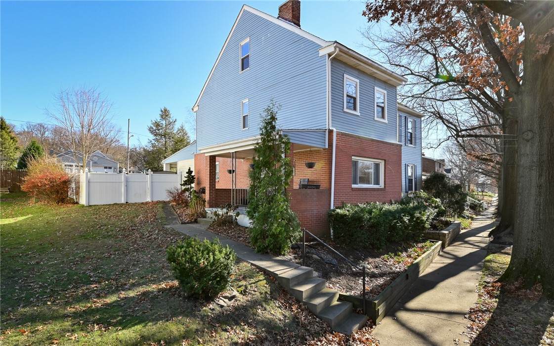 750 4th Street - Photo 1