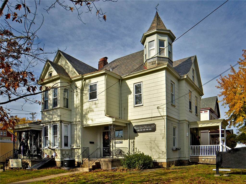 333 Pennsylvania Ave - Photo 1